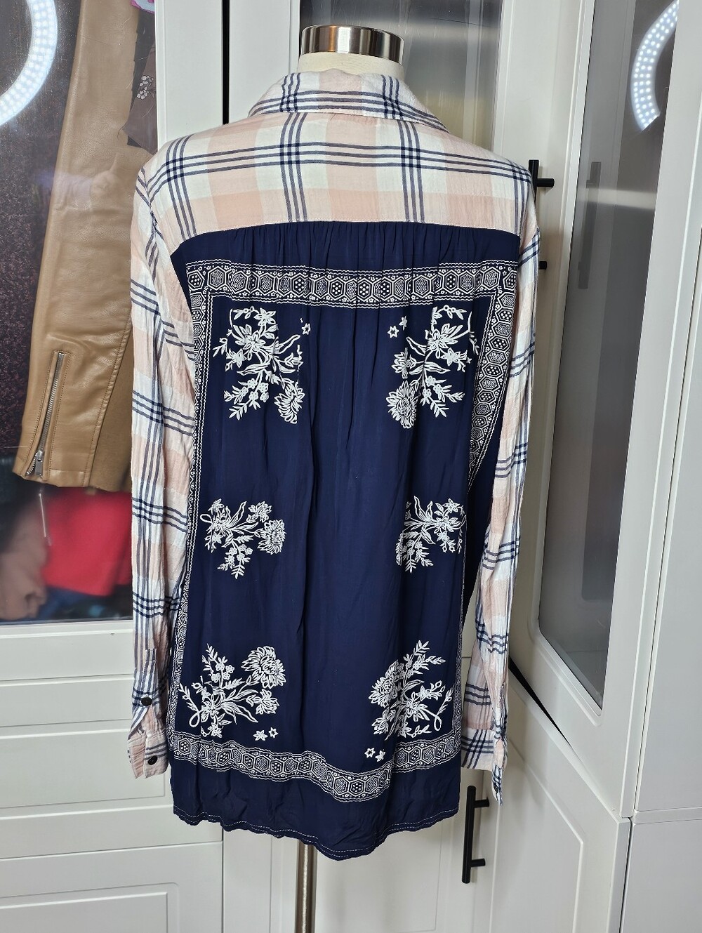 Free People pink button down shirt with blue cotton backing size small - Picture 1 of 4